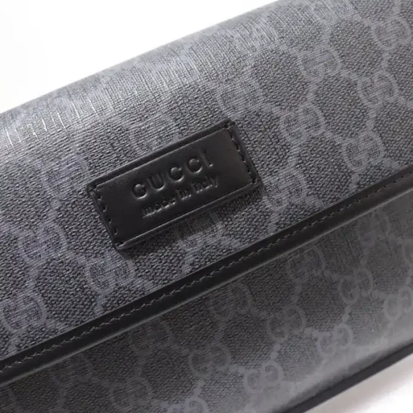 GUCCI NEO VINTAGE GG SUPREME BELT BAG - Image 9