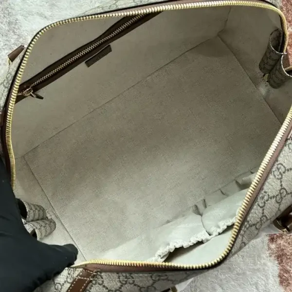 GUCCI DUFFEL BAG  GG SUPREME CANVAS - Image 6