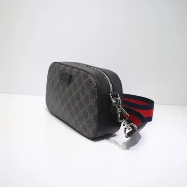 GUCCI BLACK CROSSBODY BAG - Image 2