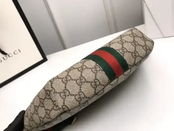 GUCCI  GG BELT BAG - Image 4