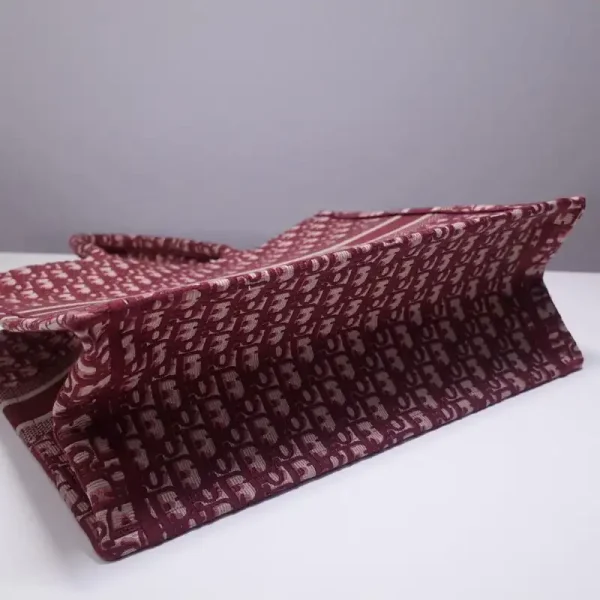 Dior Tote Book Red Print - Image 4