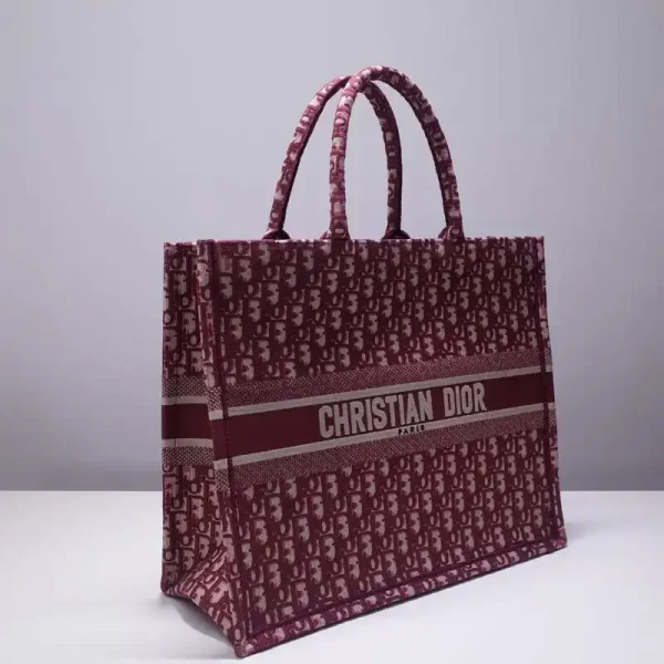 Dior Tote Book Red Print - Image 5