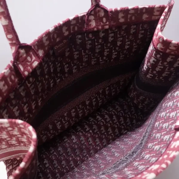 Dior Tote Book Red Print - Image 7