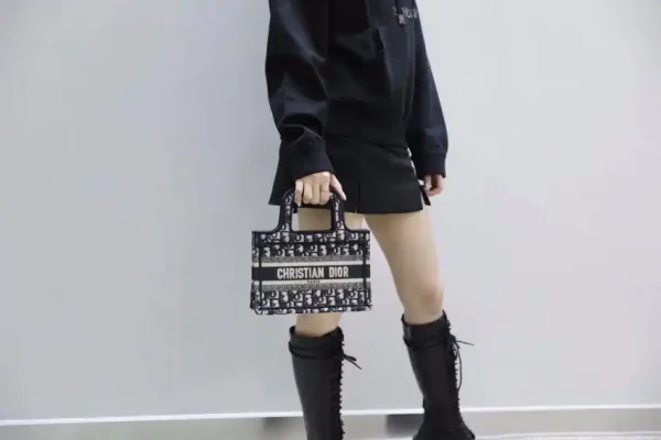 Dior Tote Book Mini CD Black - Image 2