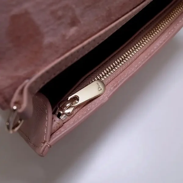 Dior 30 Montaigne Pouch Pink - Image 8