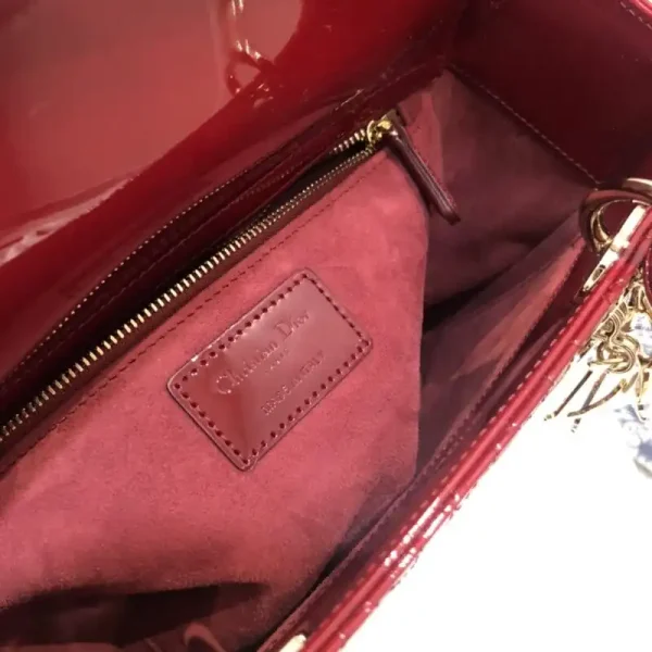 Lady Dior Large Red Patent - Image 7