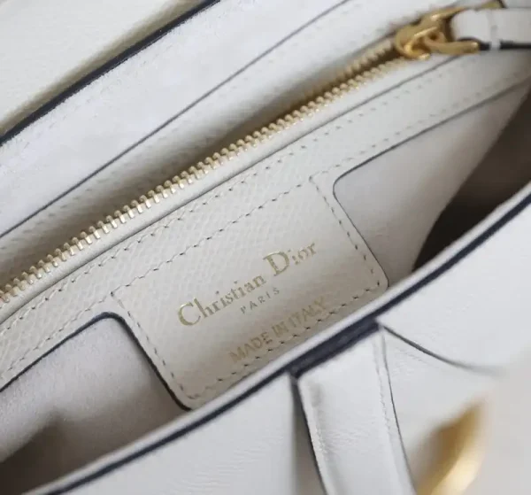 Dior Saddle White Wool - Image 2