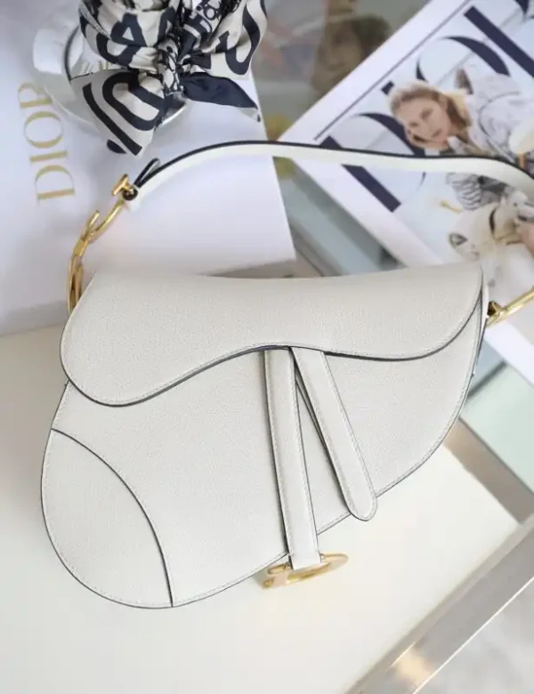 Dior Saddle White Wool - Image 9