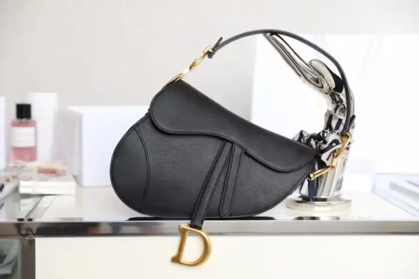Dior Saddle Bag Black