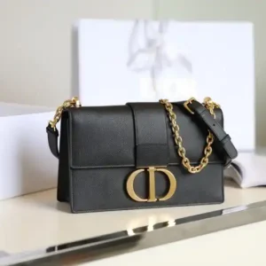 Dior 30 Montaigne Black Grain