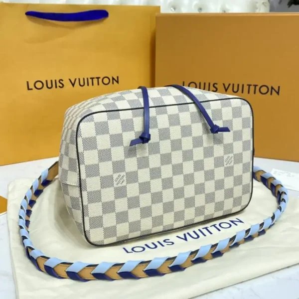 Louis Vuitton NeoNoe BB White Grid - Image 2