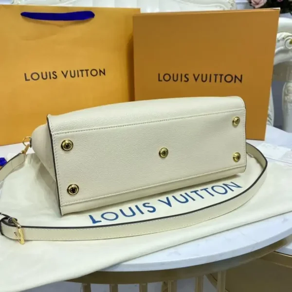 Louis Vuitton On My Side All White - Image 2