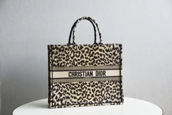 Dior Tote Book Leopard Print