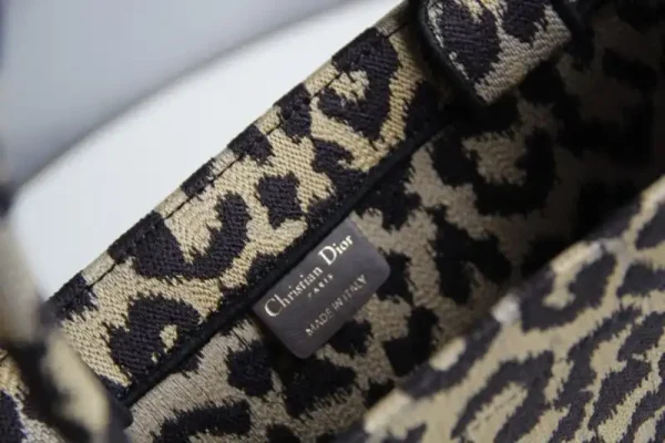 Dior Tote Book Leopard Print - Image 5