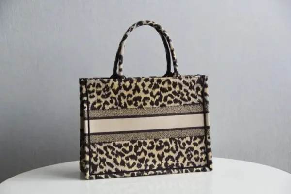 Dior Tote Book Leopard Print - Image 9