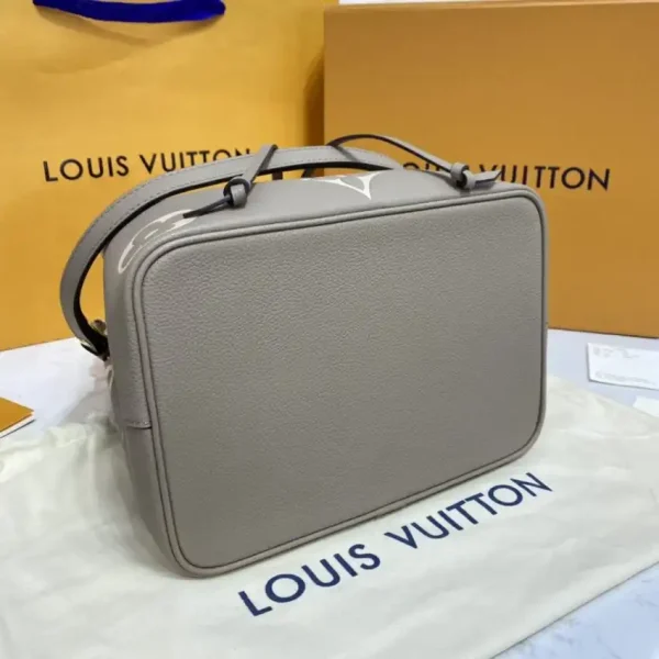 Louis Vuitton Noe  Bucket Beige MM - Image 6