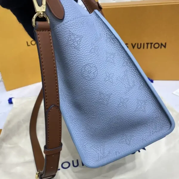 Louis Vuitton On My Side Sky Blue - Image 7