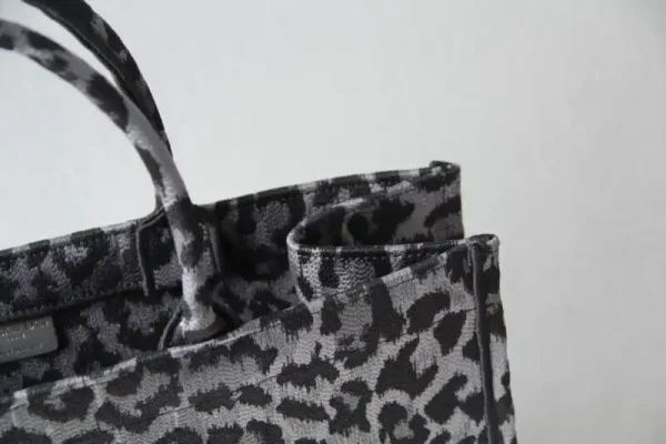 Dior Tote Book Leopard Grey - Image 4