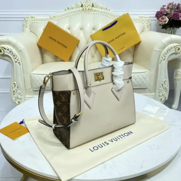 Louis Vuitton On My Side White - Image 11