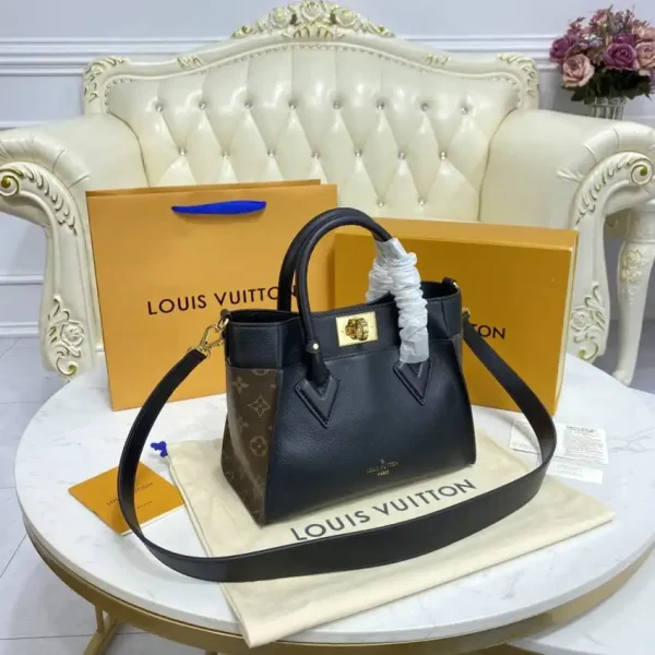 Louis Vuitton On My Side PM Black - Image 3