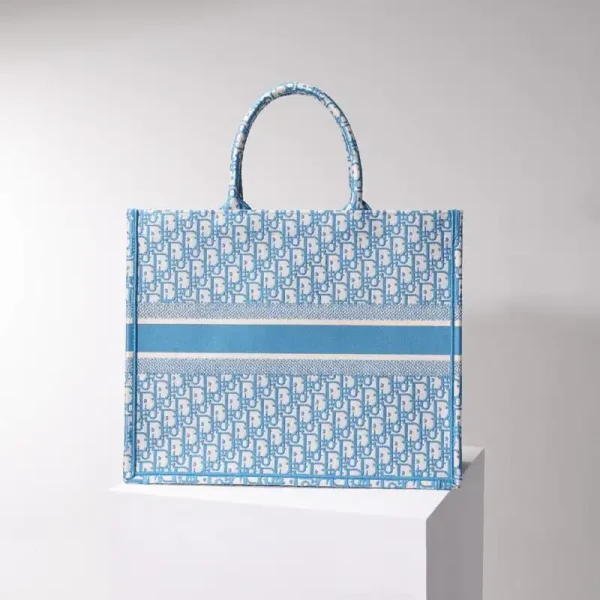 Dior Tote Book CD Light Blue - Image 4