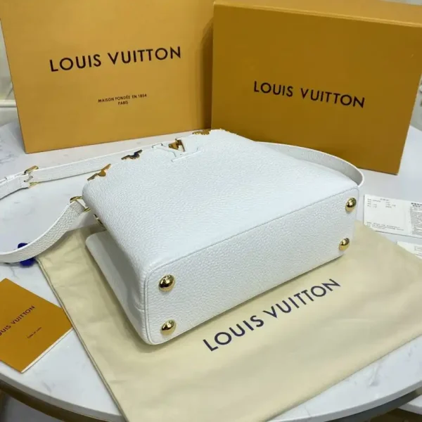 Loius Vuitton Capucines White - Image 3