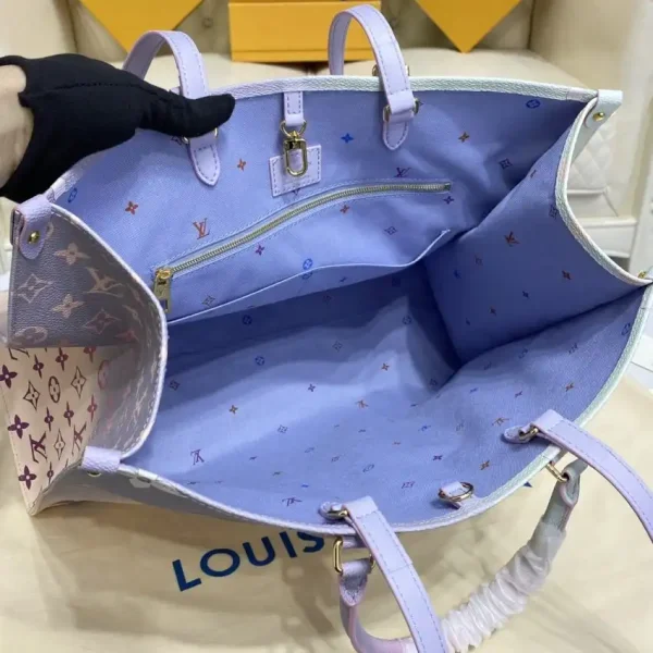 LV OnTheGo Large Purple - Image 3