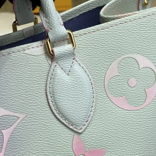 LV OnTheGo Large Purple - Image 6