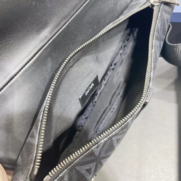 Dior Saddle Bag Blue - Image 3