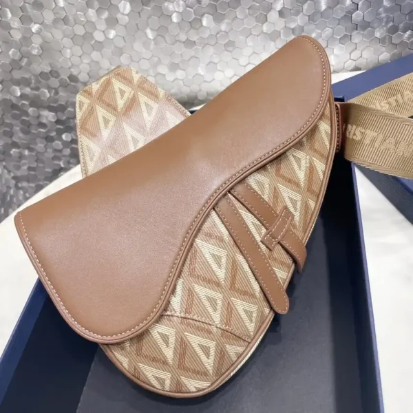 Dior Saddle Bag Brown Triangle - Image 4