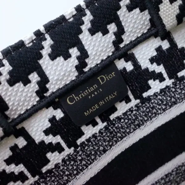 Dior Tote Book Houndstooth - Image 2