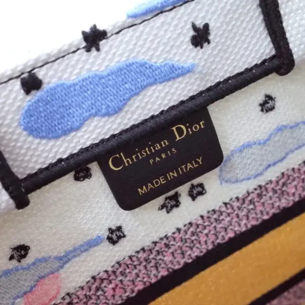 Dior Tote Book Candy Forest - Image 4
