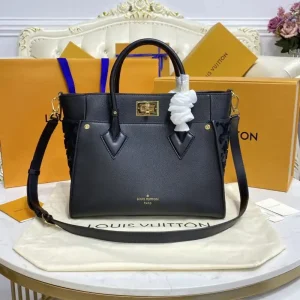 Louis Vuitton On My Side Black All