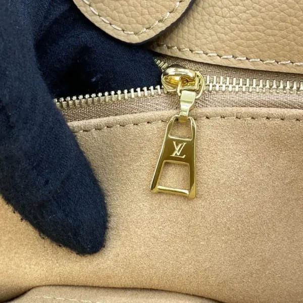 Louis Vuitton On My Side Apricot - Image 2