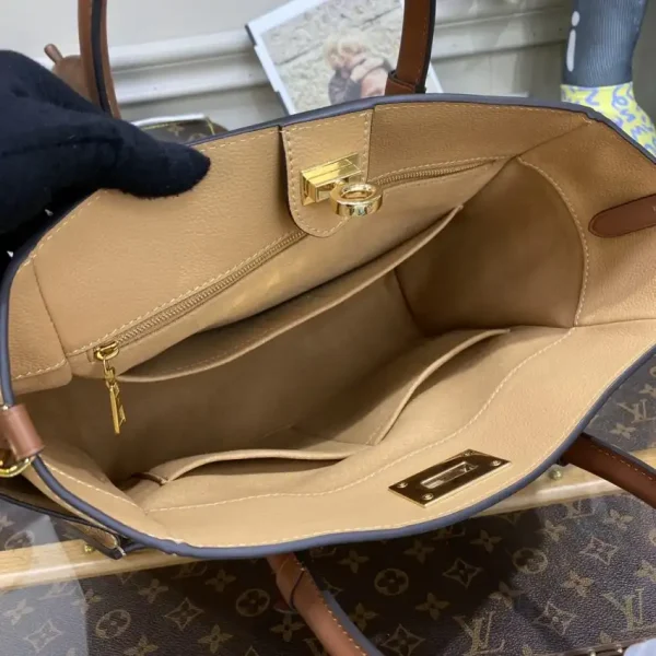 Louis Vuitton On My Side Apricot - Image 4
