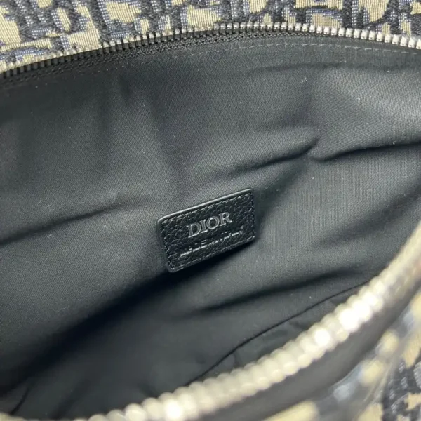 Dior Saddle Bag Oblique - Image 5