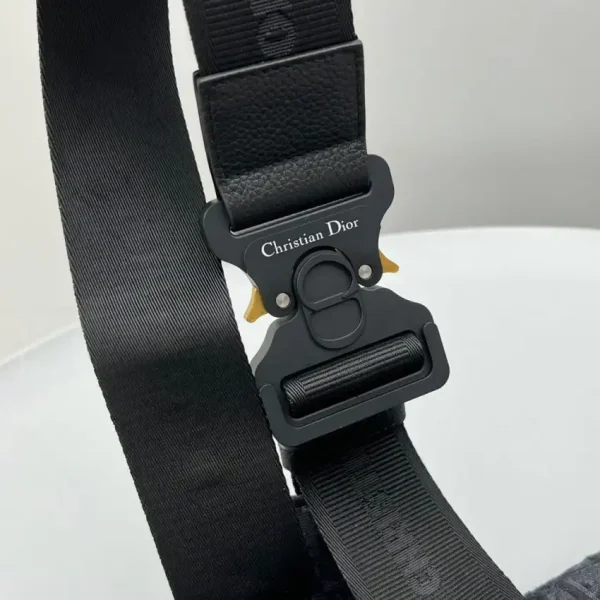 Dior Saddle Bag Oblique Black - Image 5