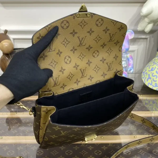 Louis Vuitton Pochette Metis Brown Canvas - Image 3