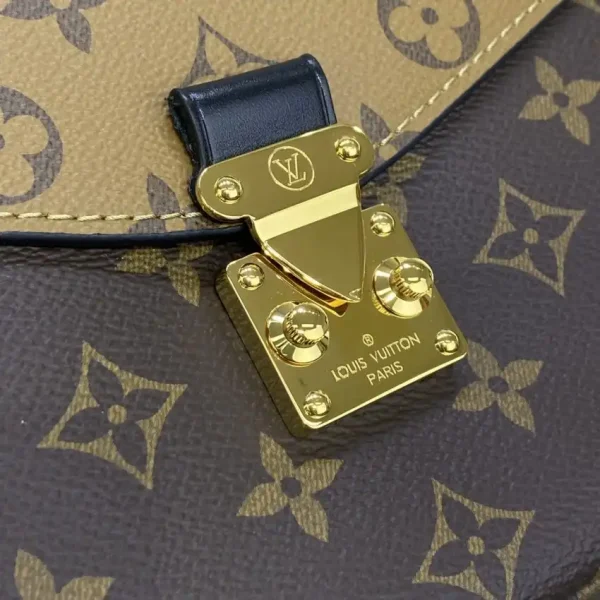 Louis Vuitton Pochette Metis Brown Canvas - Image 6