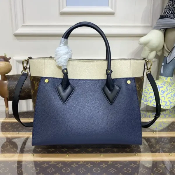 Louis Vuitton On My Side Dark  Blue - Image 9