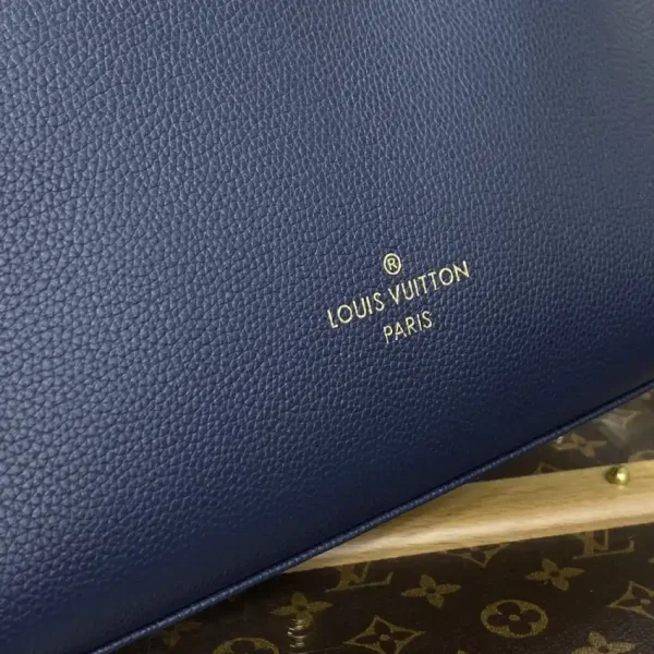 Louis Vuitton On My Side Dark  Blue - Image 4