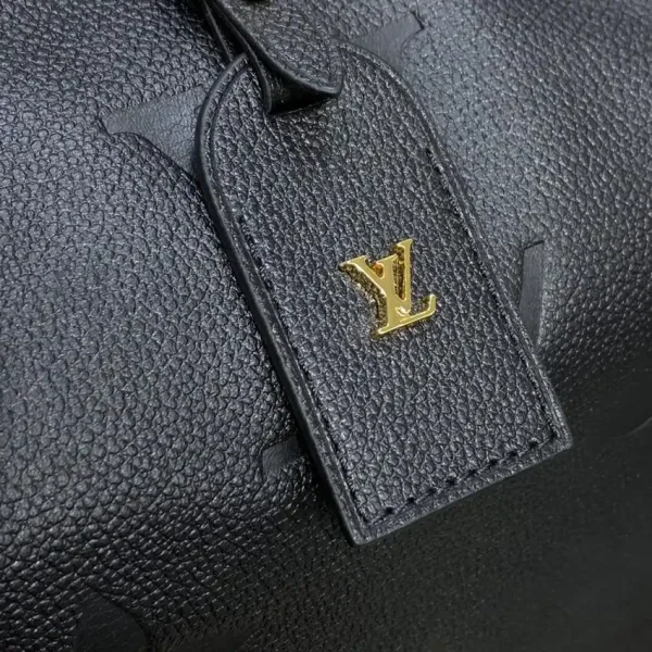 Louis Vuitton Carry All Black - Image 3