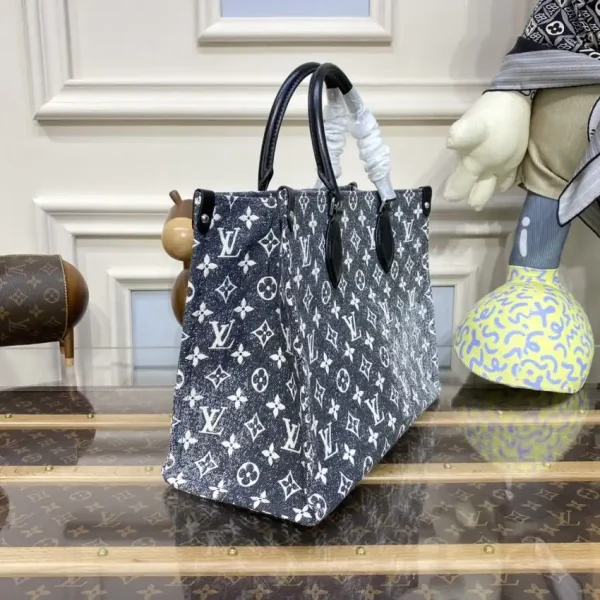 LV OnTheGo Black Denim - Image 7