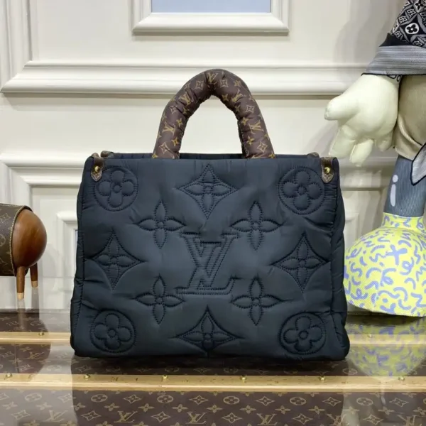 LV OnTheGo Black Soft - Image 4
