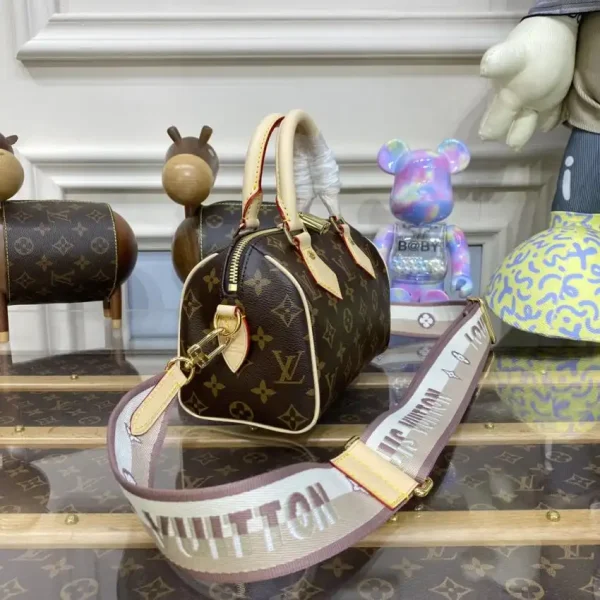 Louis Vuitton Speedy Bandouliere 20 Brown - Image 6