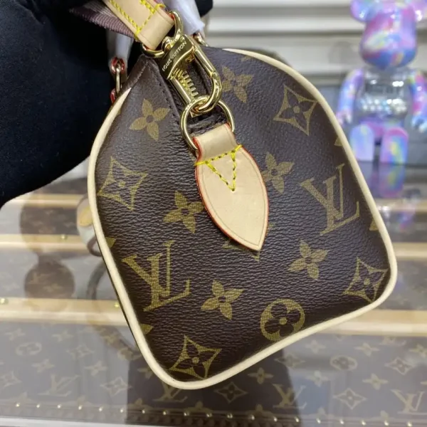 Louis Vuitton Speedy Bandouliere 20 Brown - Image 8