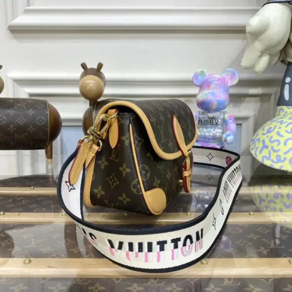 Louis Vuitton Nano Diane Satchel Brown - Image 5