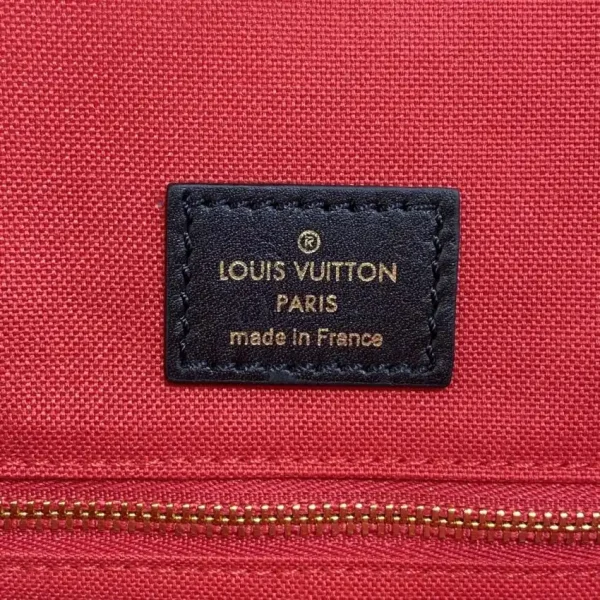 Louis Vuitton OnTheGo Brown Canvas - Image 2