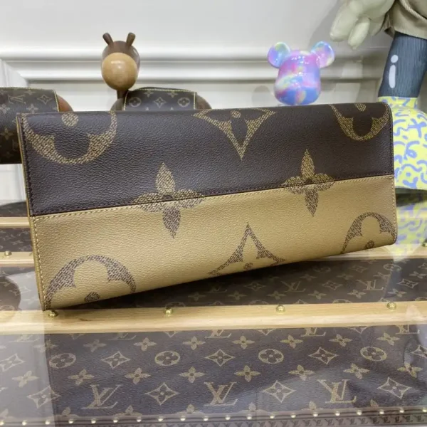 Louis Vuitton OnTheGo Brown Canvas - Image 5