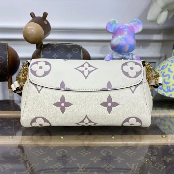 Louis Vuitton Favorite Purple White - Image 8
